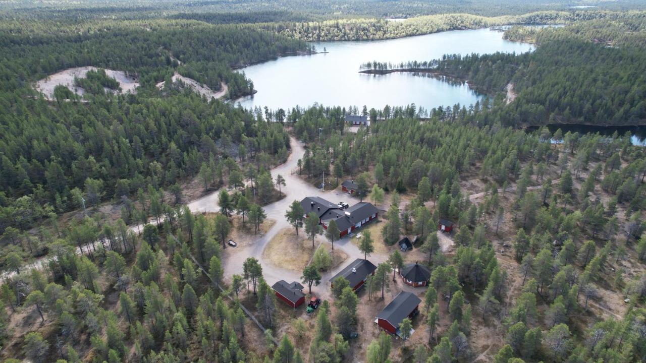 Porotila Toini Sanila Hotel Sevettijärvi Exterior photo