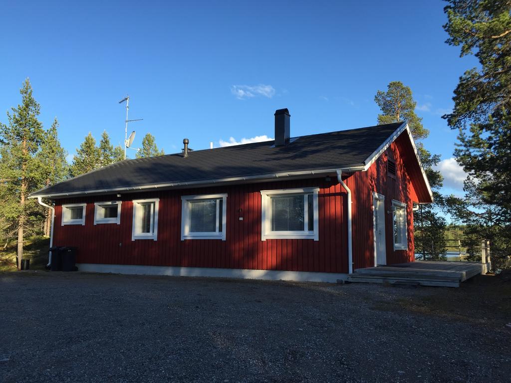 Porotila Toini Sanila Hotel Sevettijärvi Exterior photo